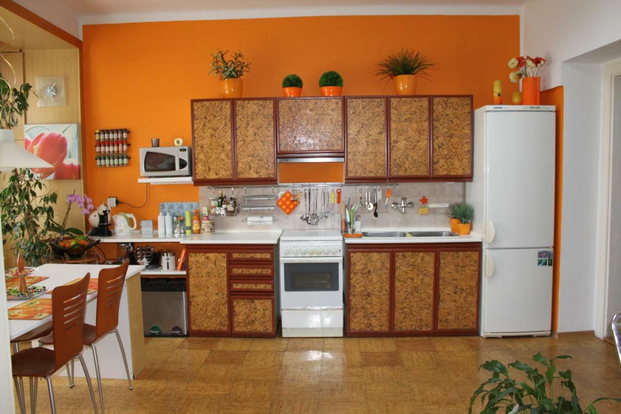 Cosy Apartment Under The Tower Prague Extérieur photo