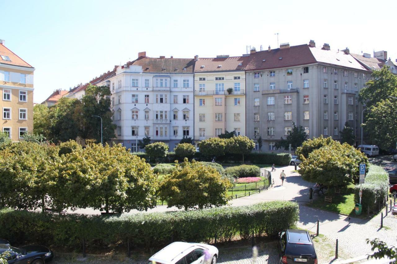 Cosy Apartment Under The Tower Prague Extérieur photo
